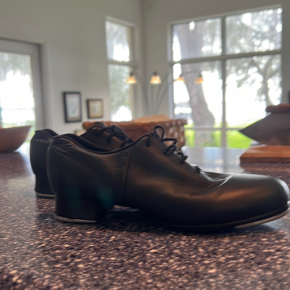 Bloch Tap shoes Size 7M